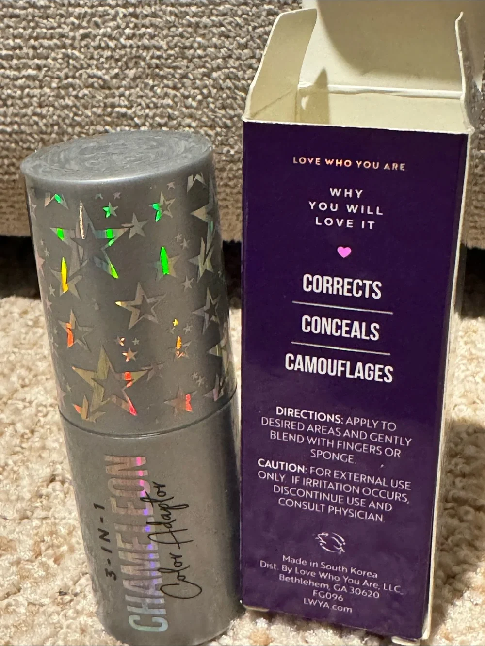 3-in-1 Chameleon Cream Highlighter Stick & Belle Powder Brush
